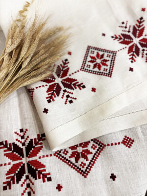 Комплект столовый "Параскева-пятнiца"